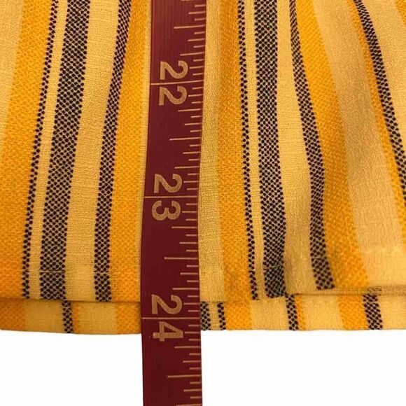 Andree by Unit Sleeveless Striped Ruffle Blouse Size Medium - Picture 10 of 10